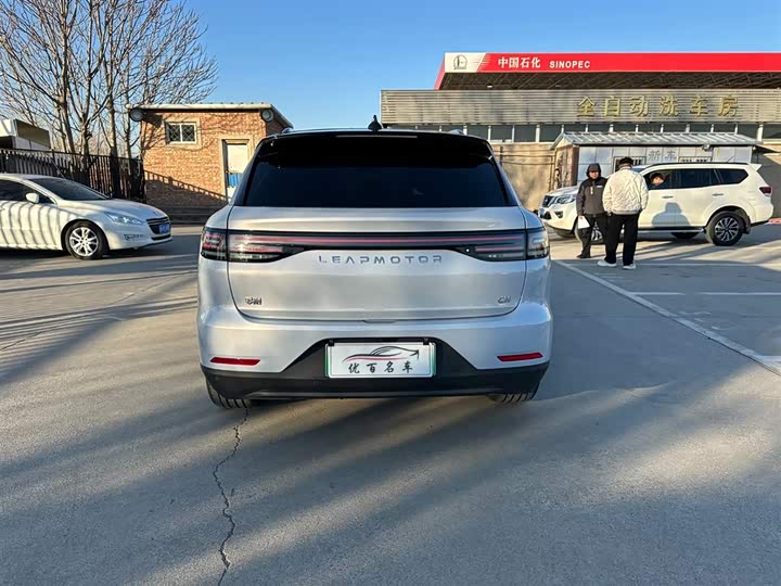 Фото 5 - Leapmotor C11