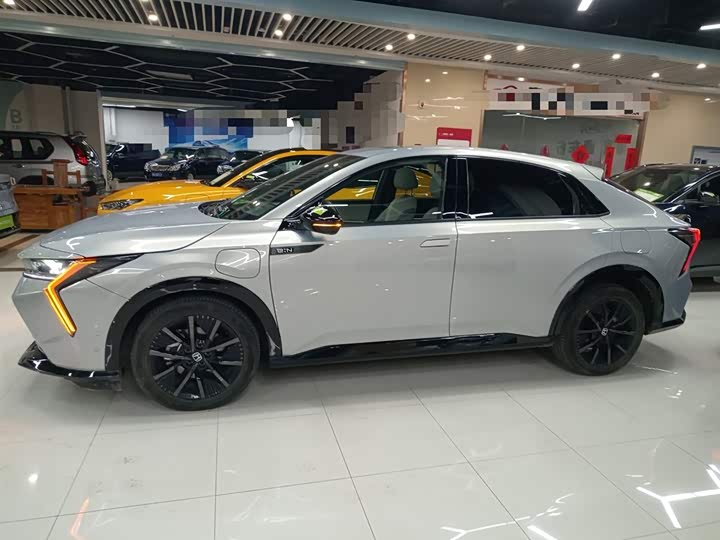 Фото 5 - Honda e:NS2