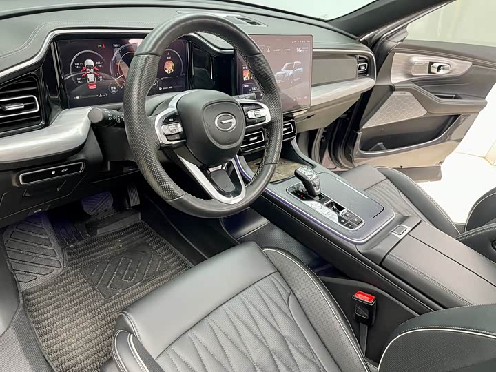 Фото 5 - GAC Trumpchi GS8