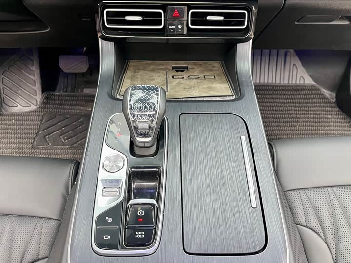 Фото 8 - GAC Trumpchi GS8