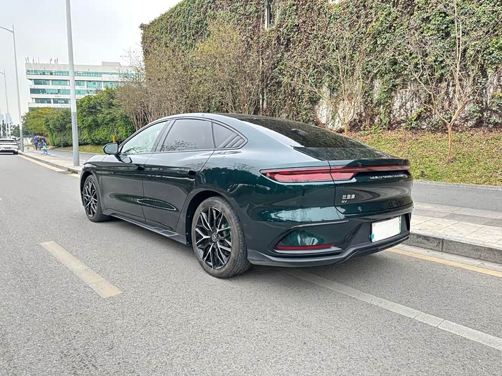 Фото 4 - BYD Han