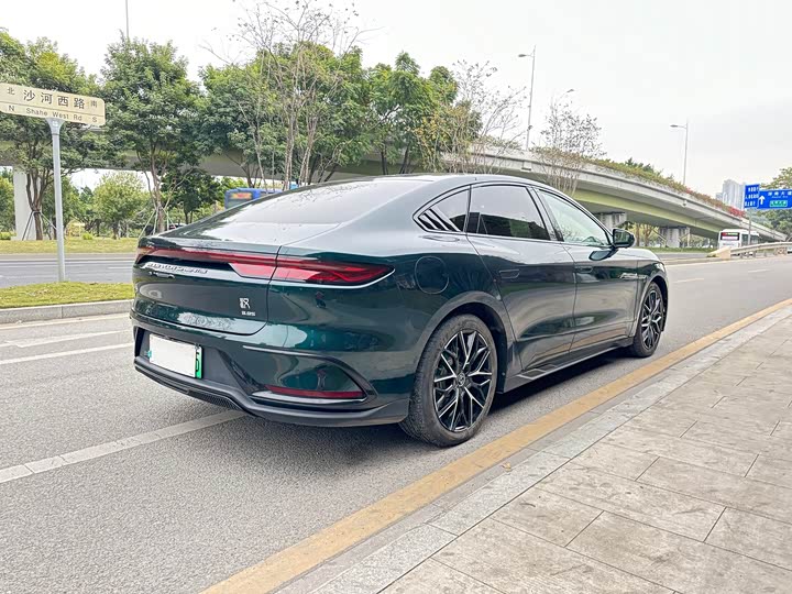 Фото 6 - BYD Han