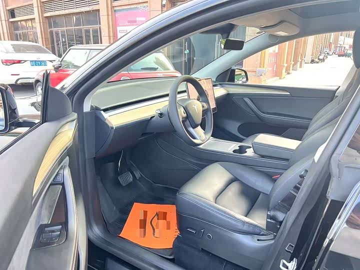 Фото 5 - Tesla Model Y