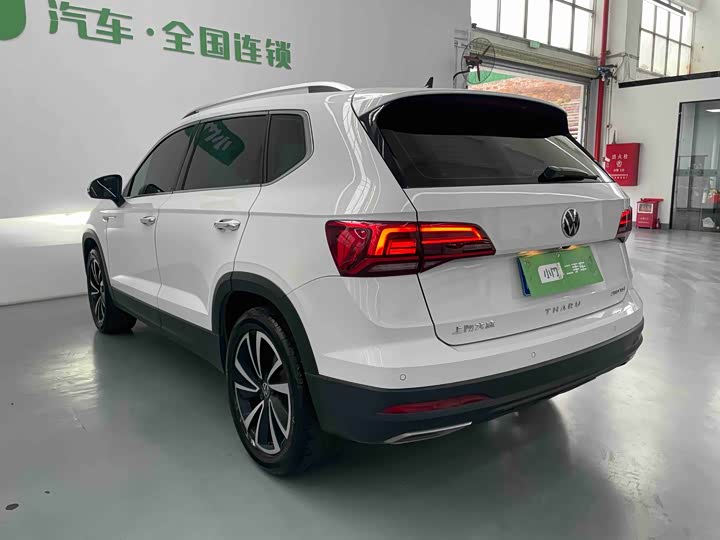 Фото 6 - Volkswagen Tharu