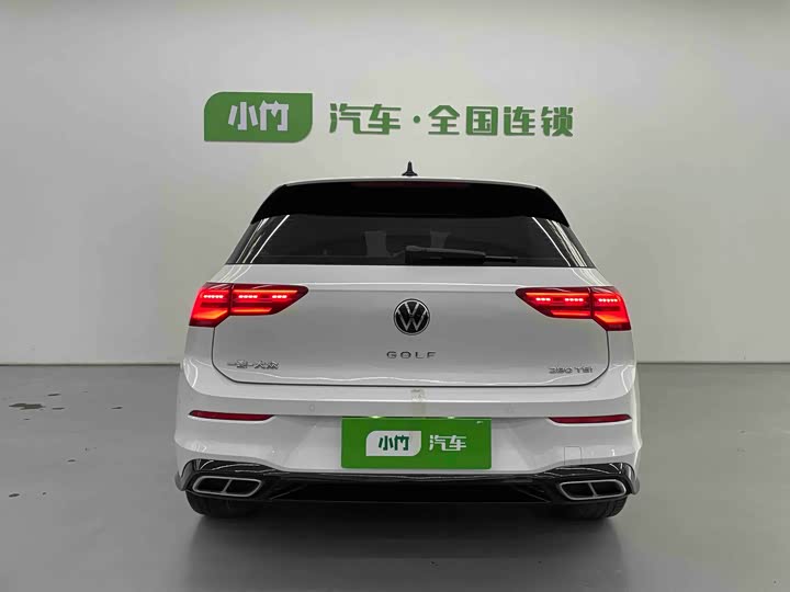 Фото 4 - Volkswagen Golf