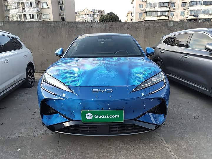 Фото 3 - BYD Sea Lion 07 EV