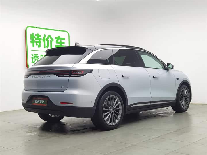 Фото 2 - Leapmotor C11