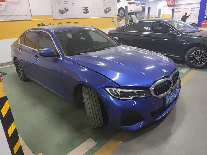 Фото 2 - BMW 3 Series