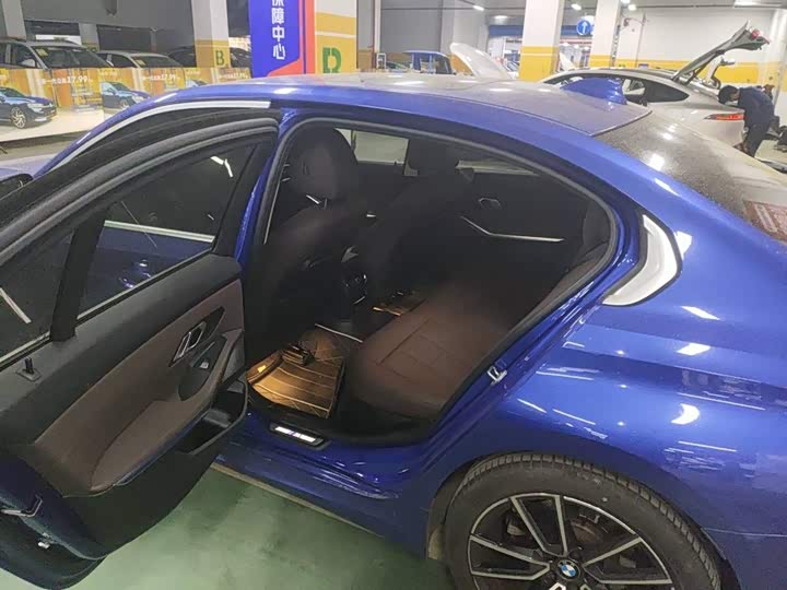 Фото 6 - BMW 3 Series