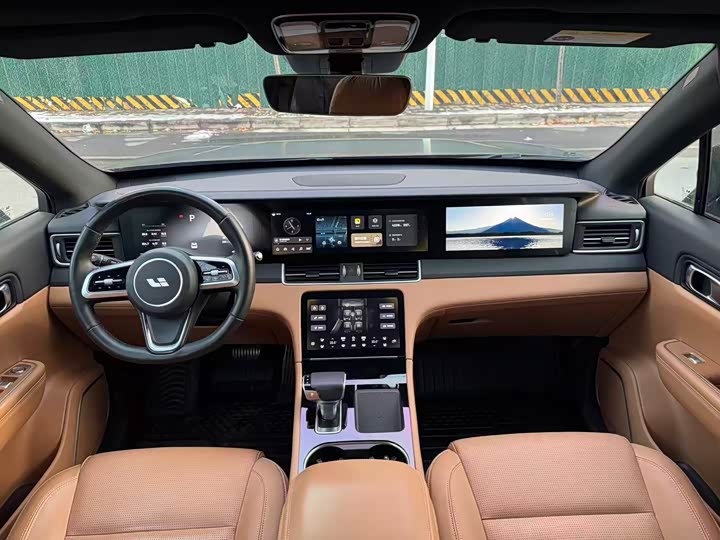 Фото 5 - LiXiang One