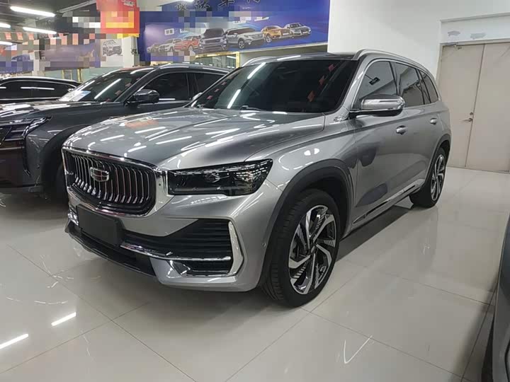 Фото 2 - Geely Monjaro