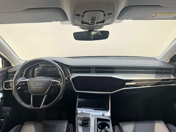 Фото 7 - Audi A6L