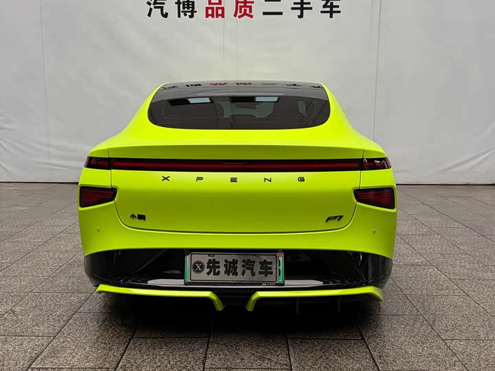 Фото 6 - XPeng P7