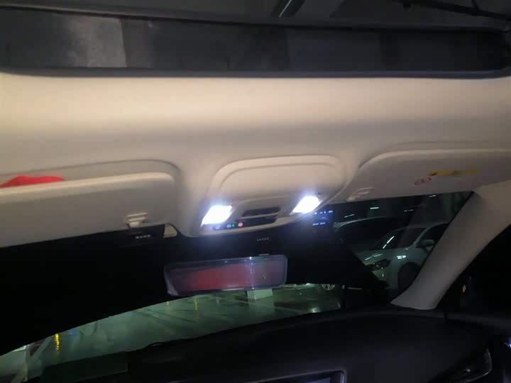 Фото 9 - Buick Envision Plus