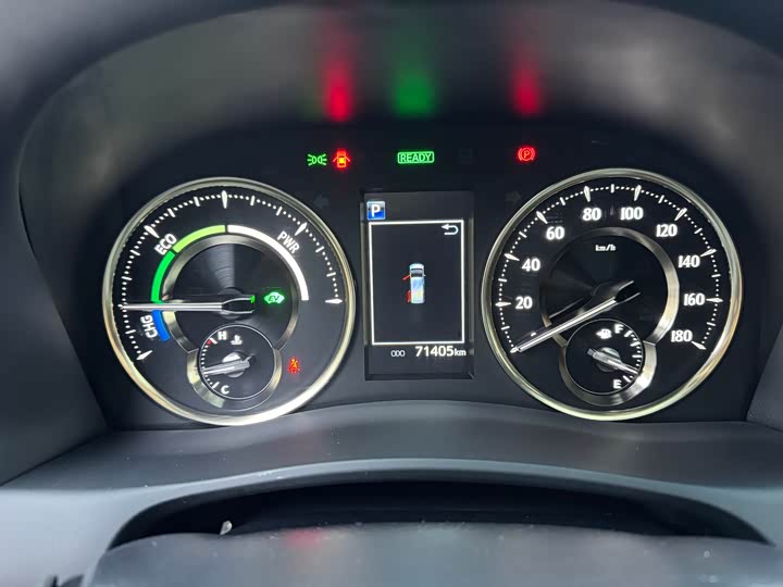 Фото 7 - Toyota Alphard