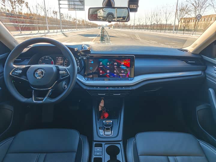 Фото 9 - Skoda Octavia Pro