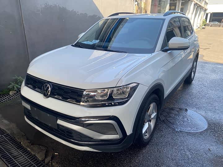 Фото 1 - Volkswagen T-Cross