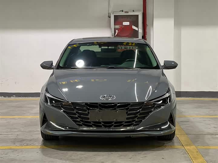 Фото 2 - Hyundai Elantra N line