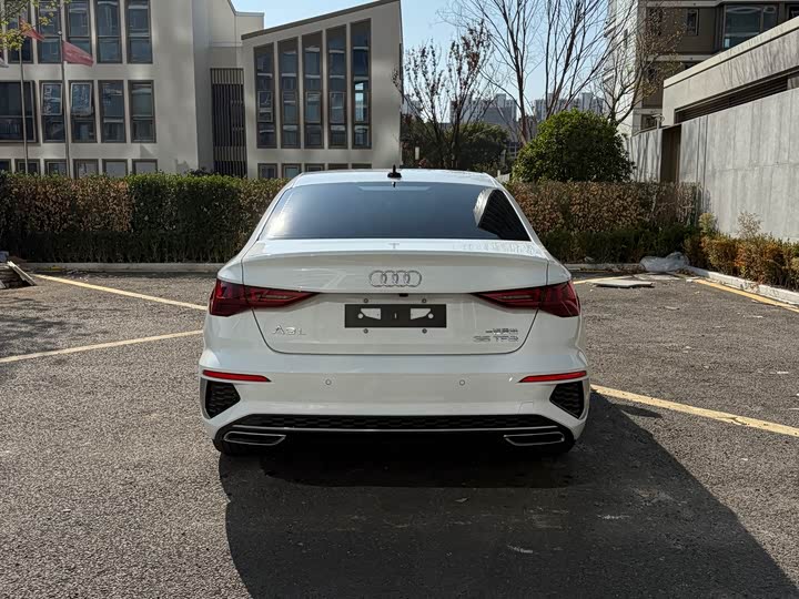 Фото 5 - Audi A3