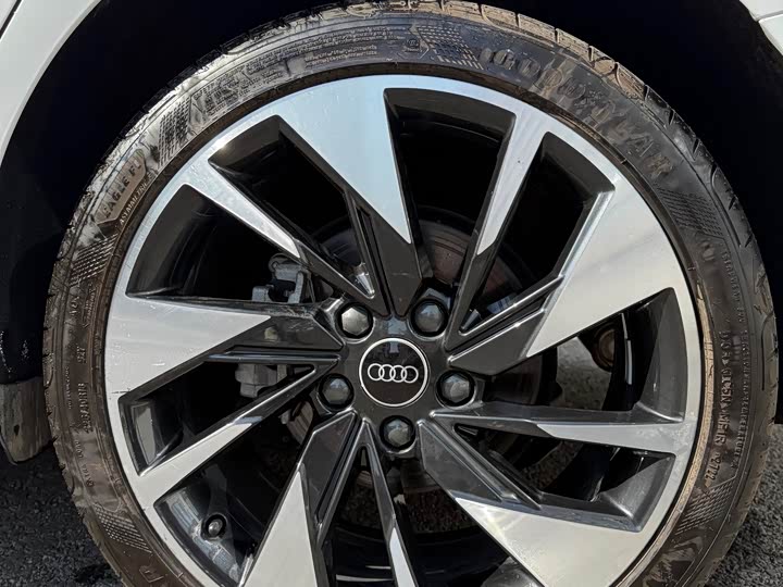 Фото 7 - Audi A3