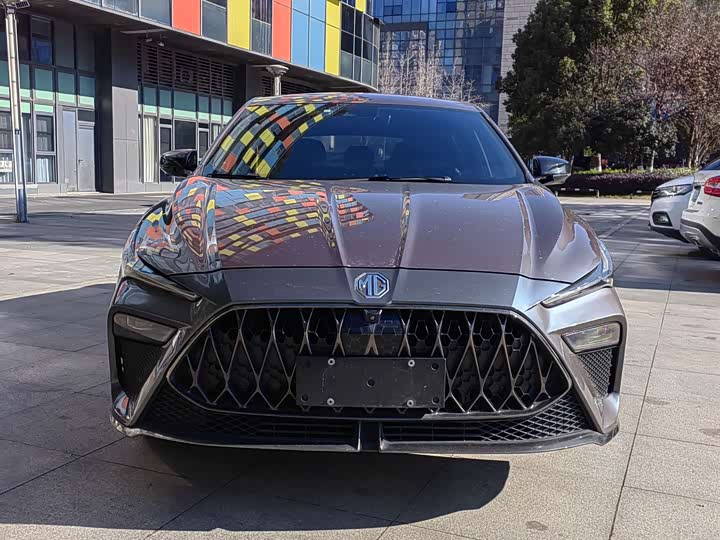 Фото 8 - MG Motor 5 Scorpio