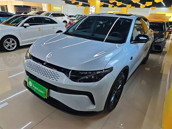 Фото 2 - Leapmotor C11