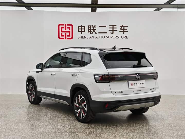 Фото 2 - Volkswagen Tharu