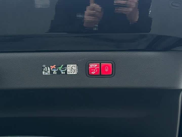 Фото 8 - Mercedes-Benz EQS AMG