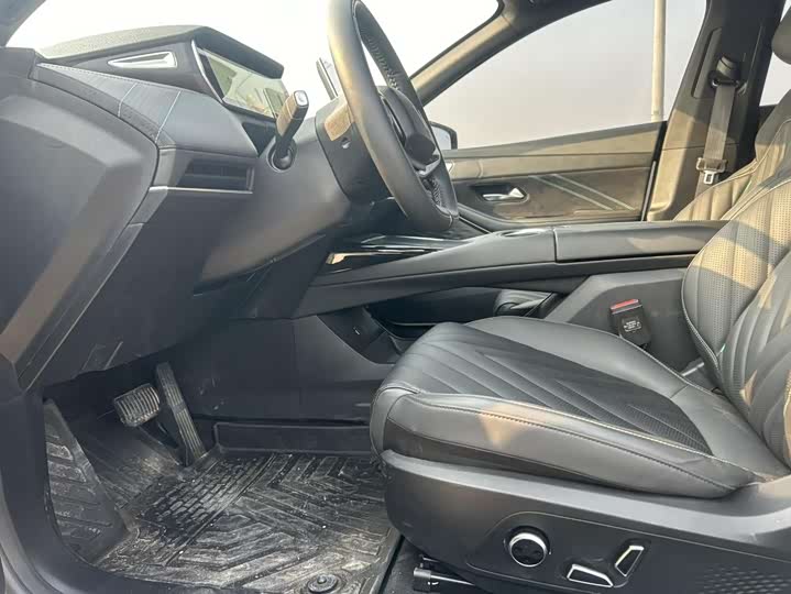 Фото 4 - Changan Deepal SL03