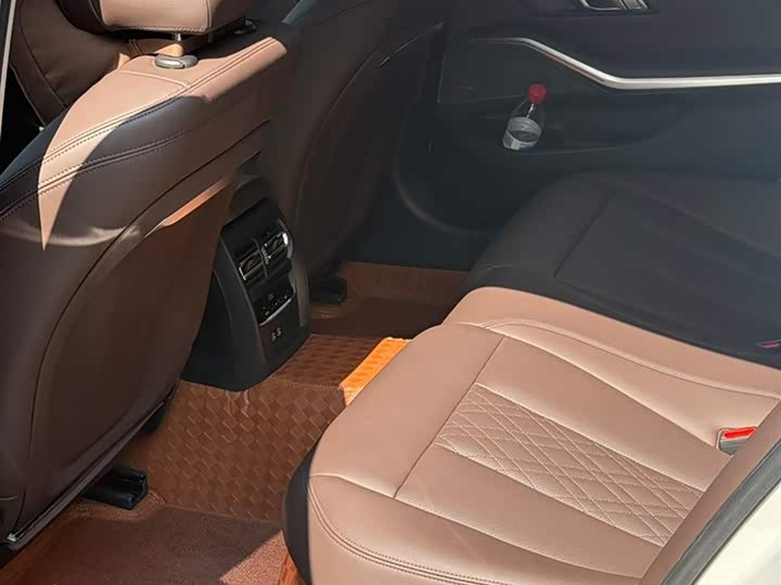 Фото 5 - BMW 3 Series