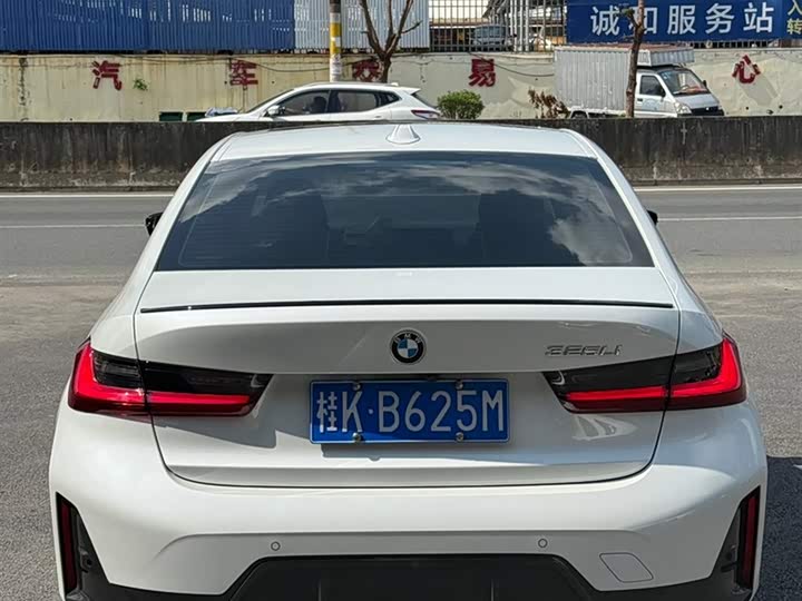 Фото 9 - BMW 3 Series