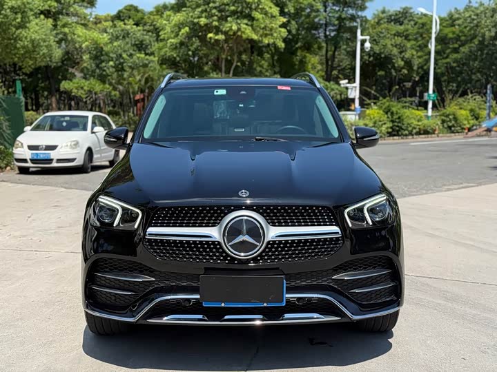 Фото 2 - Mercedes-Benz GLE-Class