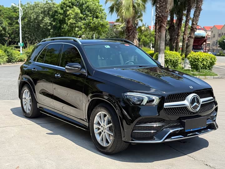 Фото 3 - Mercedes-Benz GLE-Class