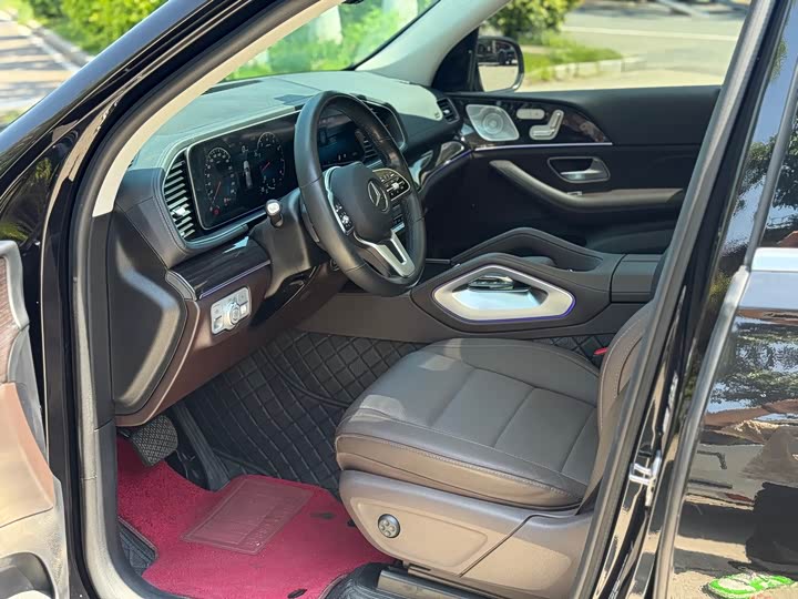 Фото 4 - Mercedes-Benz GLE-Class