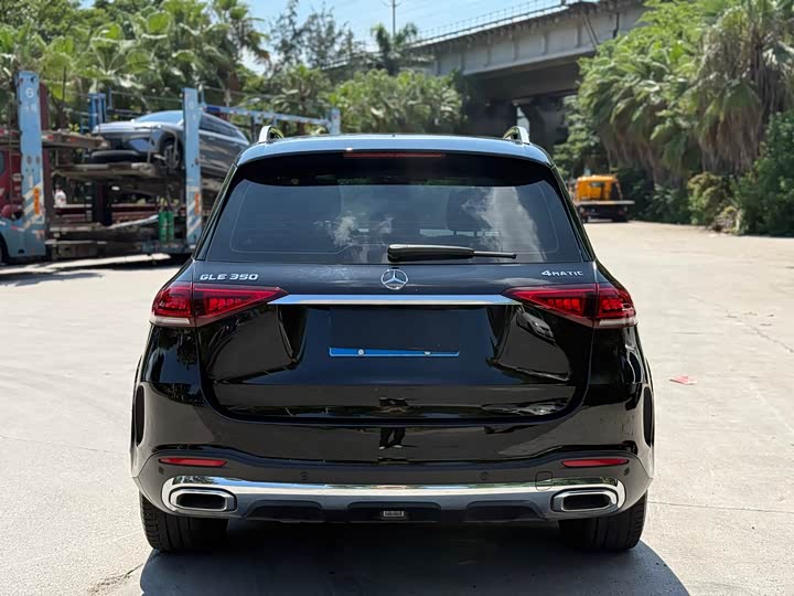 Фото 8 - Mercedes-Benz GLE-Class