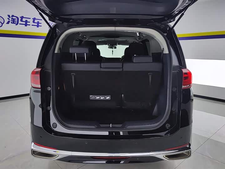 Фото 4 - GAC Trumpchi M8