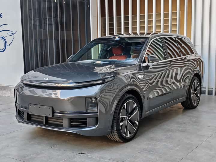 Фото 1 - LiXiang L8