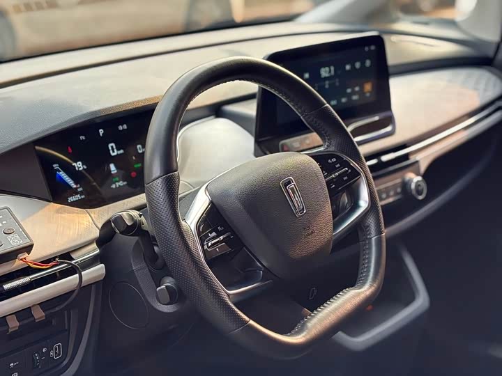 Фото 4 - Bestune NAT