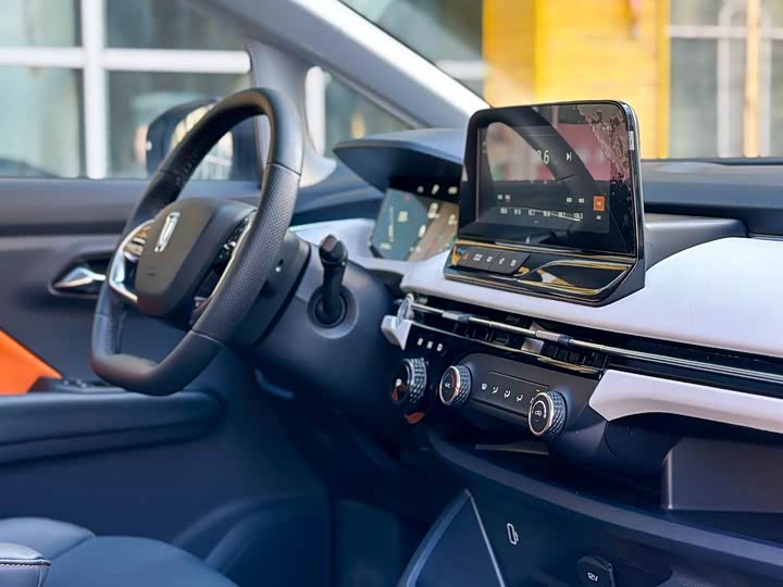 Фото 9 - Bestune NAT