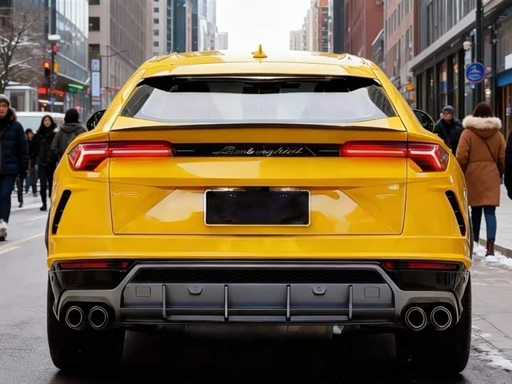 Фото 4 - Lamborghini Urus