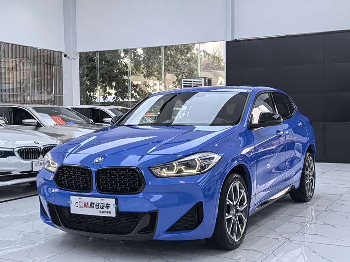 Фото 1 - BMW X2