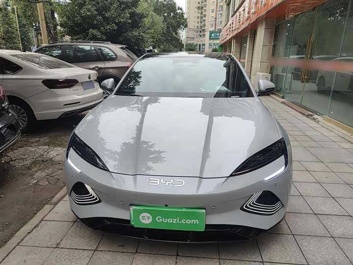 Фото 3 - BYD Seal