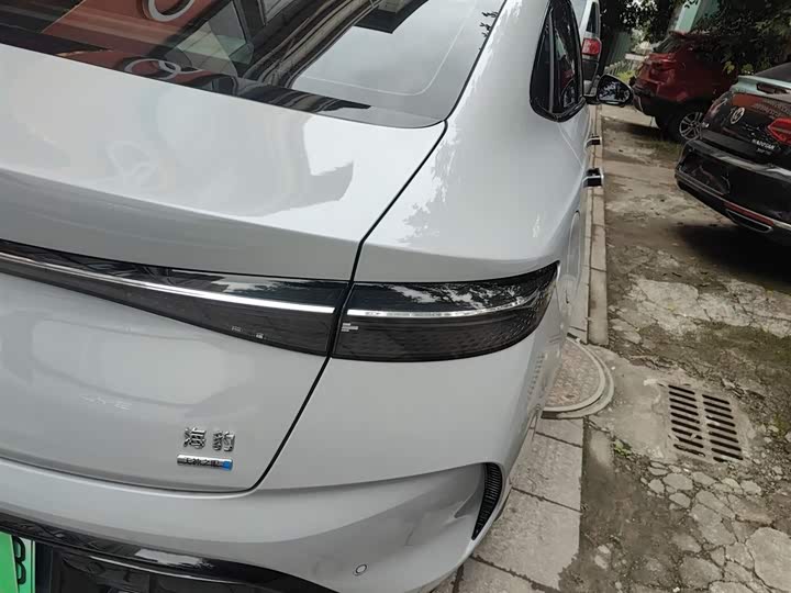 Фото 8 - BYD Seal