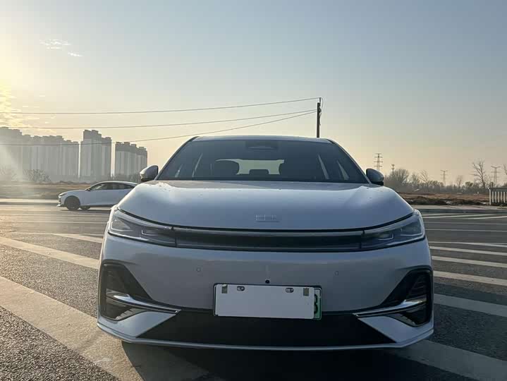 Фото 2 - Geely Galaxy A7