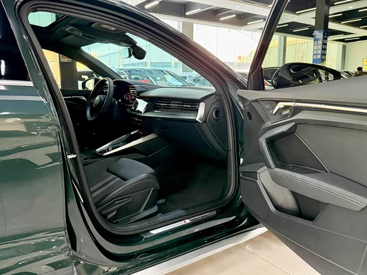 Фото 8 - Audi A3