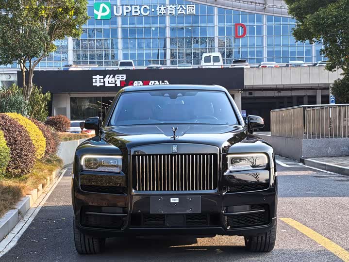 Фото 3 - Rolls-Royce Cullinan