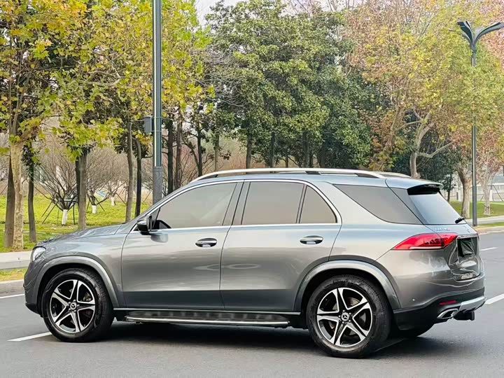 Фото 7 - Mercedes-Benz GLE-Class