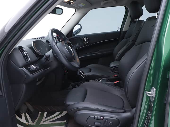 Фото 7 - Mini Countryman