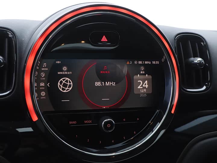 Фото 9 - Mini Countryman