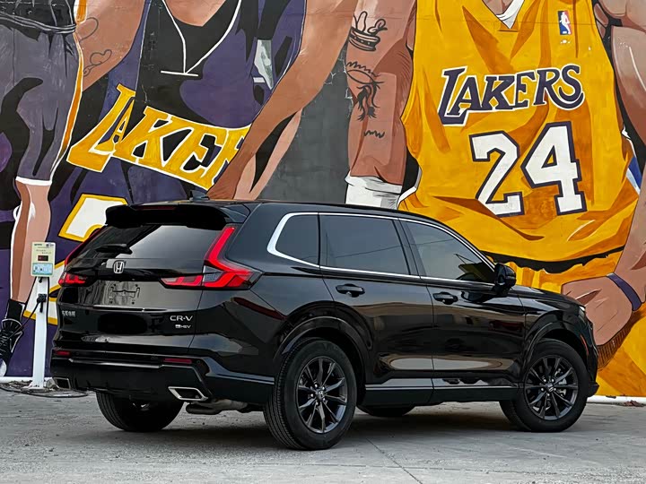 Фото 4 - Honda CR-V